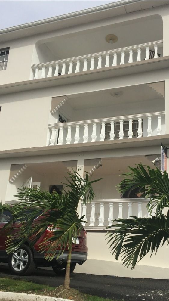 Starz Hotel Contant  Exterior photo